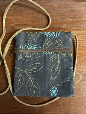 Embroidered Floral Black Crossbody Bag with Blue Accents 6x7” perfect boho acce